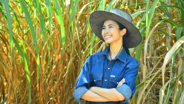 -ฐิติมา บัวผุย- อนาคตเกษตรกรไร่อ้อยยุคใหม่ ปลูกอ้อยอย่างไร ให้เป็น Smart Farm